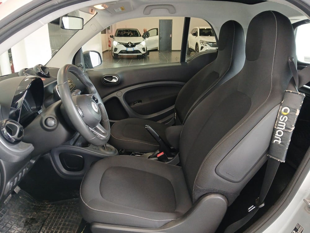 smart Fortwo usata a Latina (17)