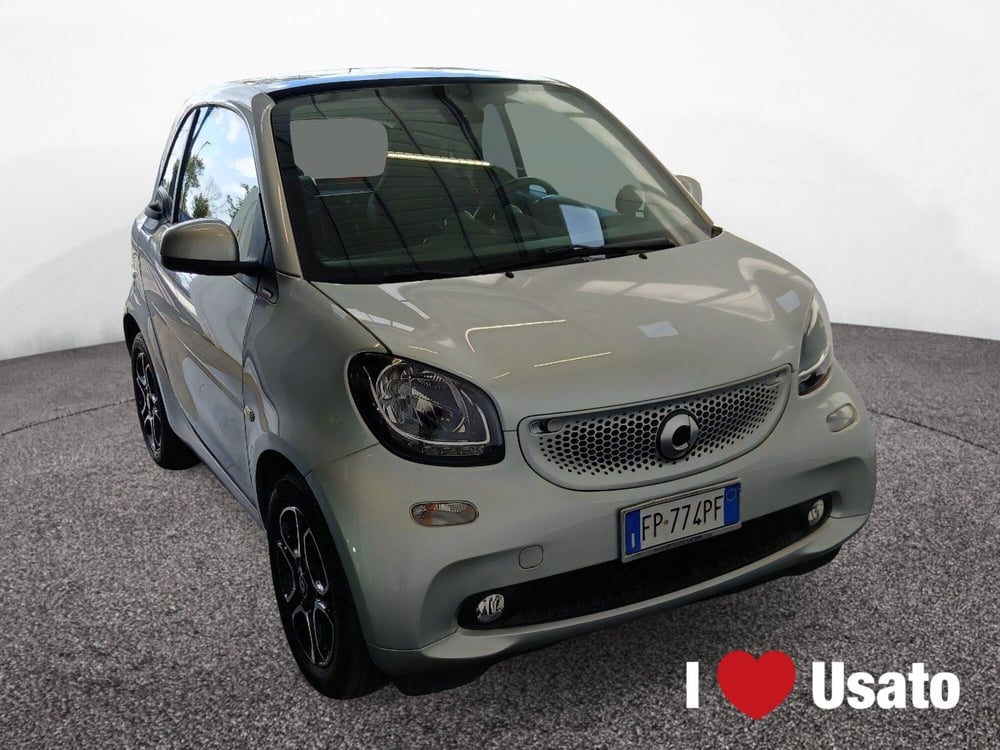 smart Fortwo usata a Latina (2)