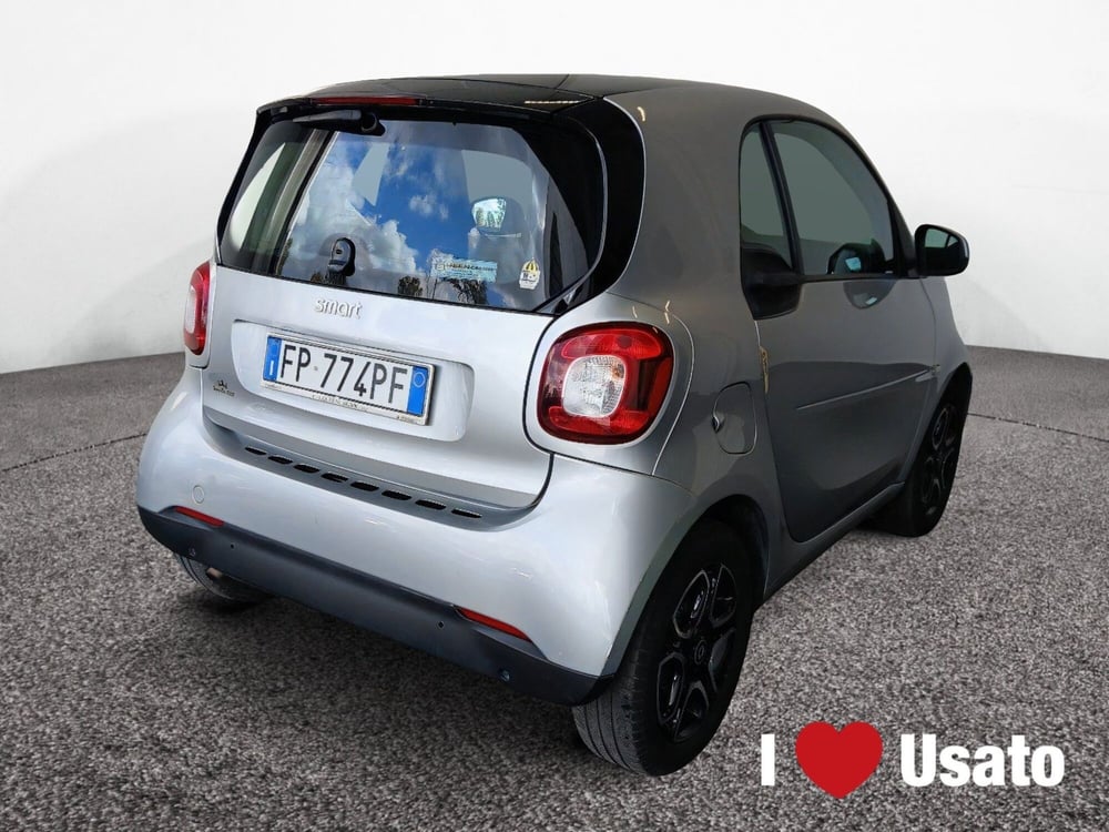 smart Fortwo usata a Latina (3)