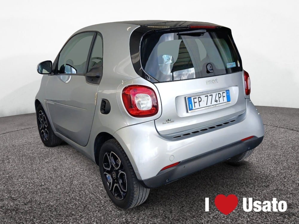 smart Fortwo usata a Latina (4)