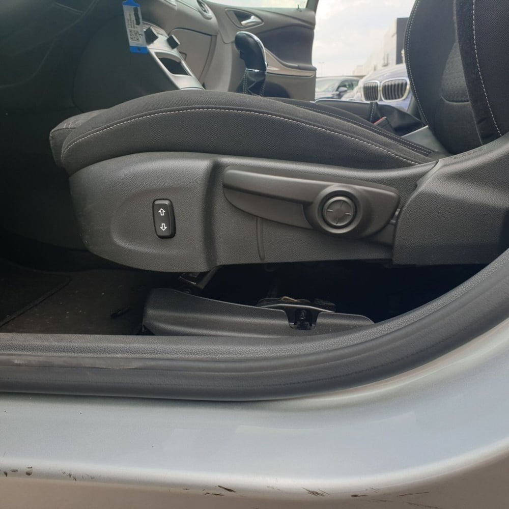 Opel Astra Station Wagon usata a Padova (14)