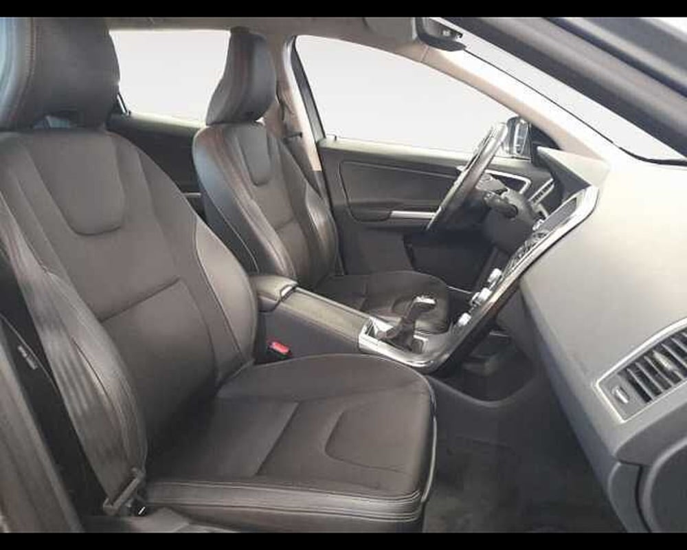 Volvo XC60 usata a Ravenna (15)
