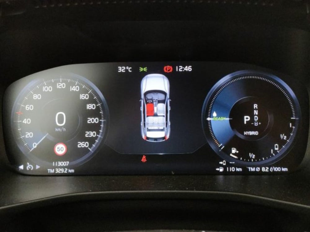 Volvo XC40 usata a Modena (11)
