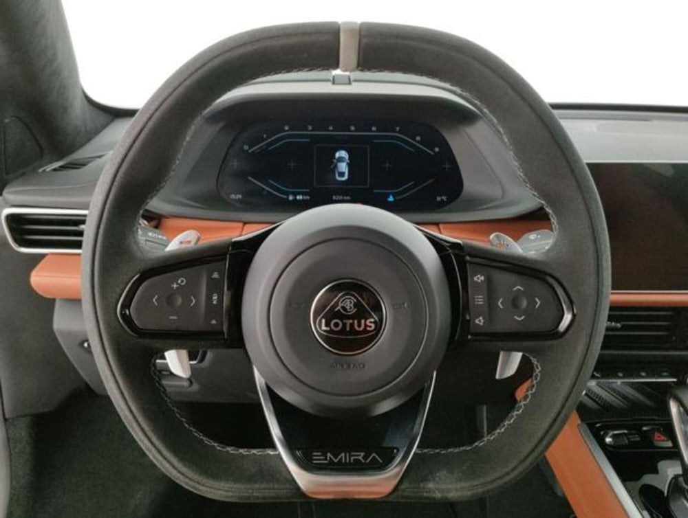 Lotus Emira usata a Modena (18)