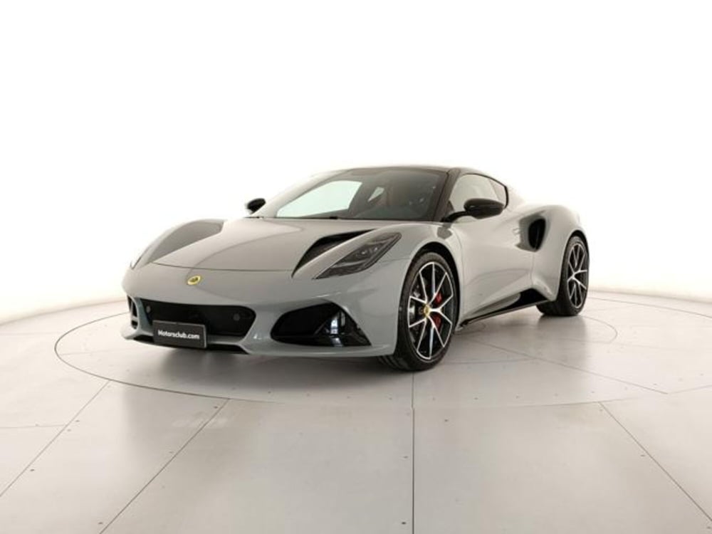 Lotus Emira usata a Modena (2)