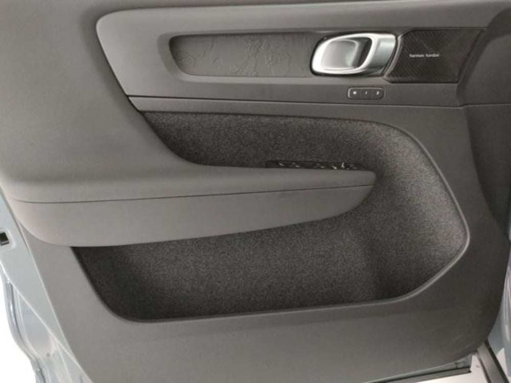Volvo C40 usata a Modena (11)