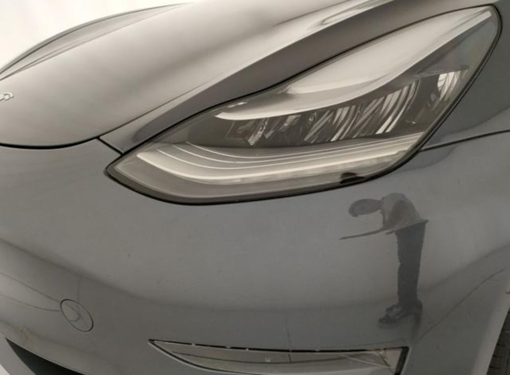 Tesla Model 3 usata a Modena (9)