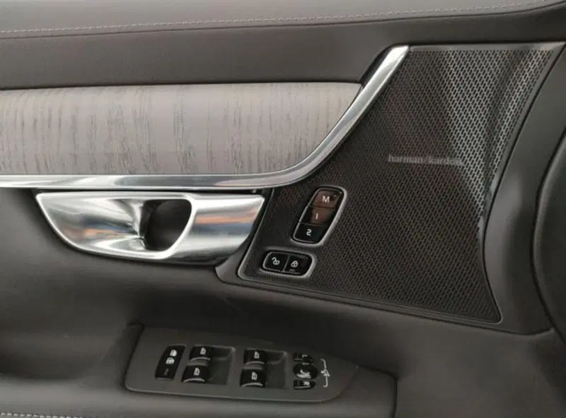 Volvo V90 nuova a Modena (13)