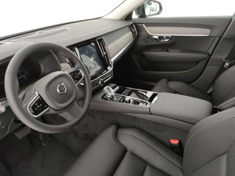 Volvo V90 nuova a Modena (18)