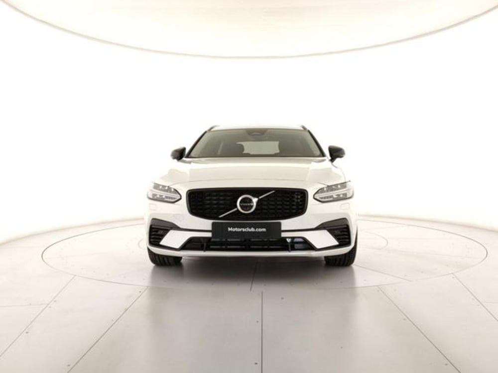 Volvo V90 nuova a Modena (7)