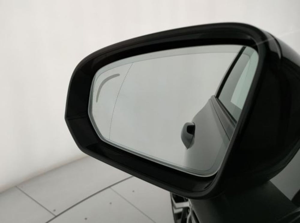 Volvo V60 nuova a Modena (12)