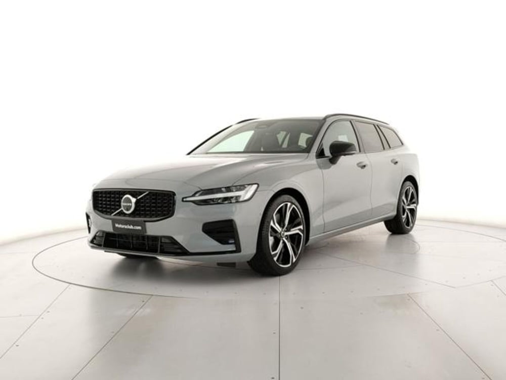 Volvo V60 nuova a Modena (2)