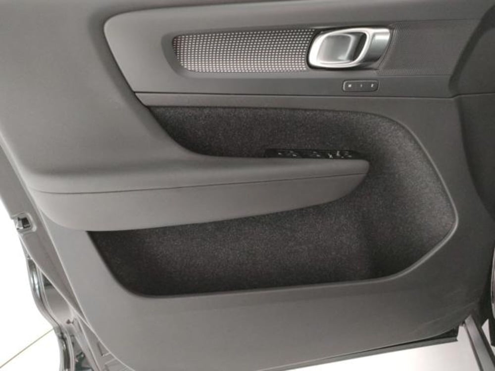Volvo XC40 usata a Modena (11)