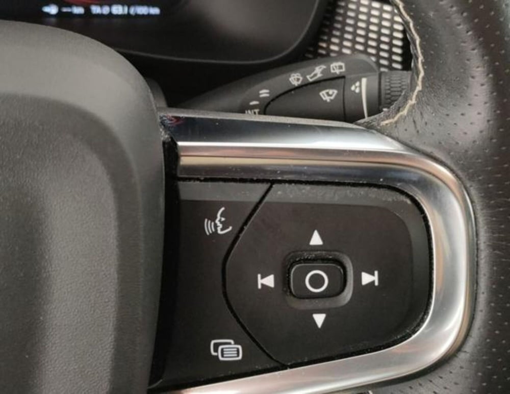 Volvo XC40 usata a Modena (19)