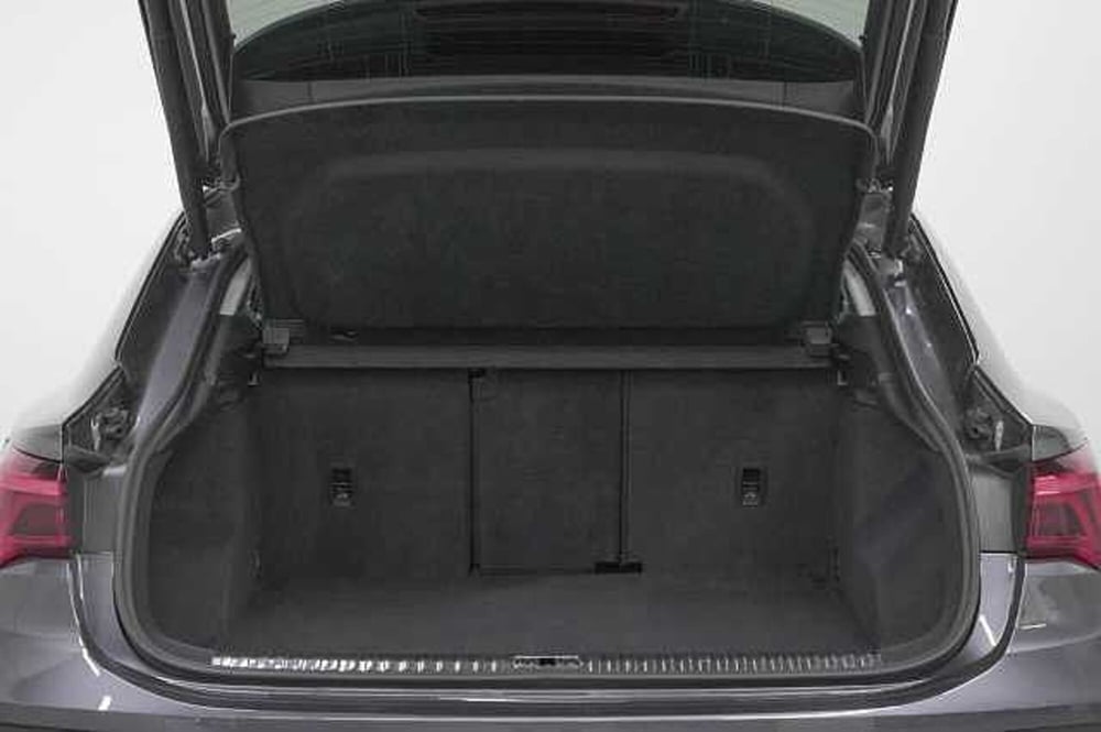 Audi Q3 Sportback usata a Como (10)
