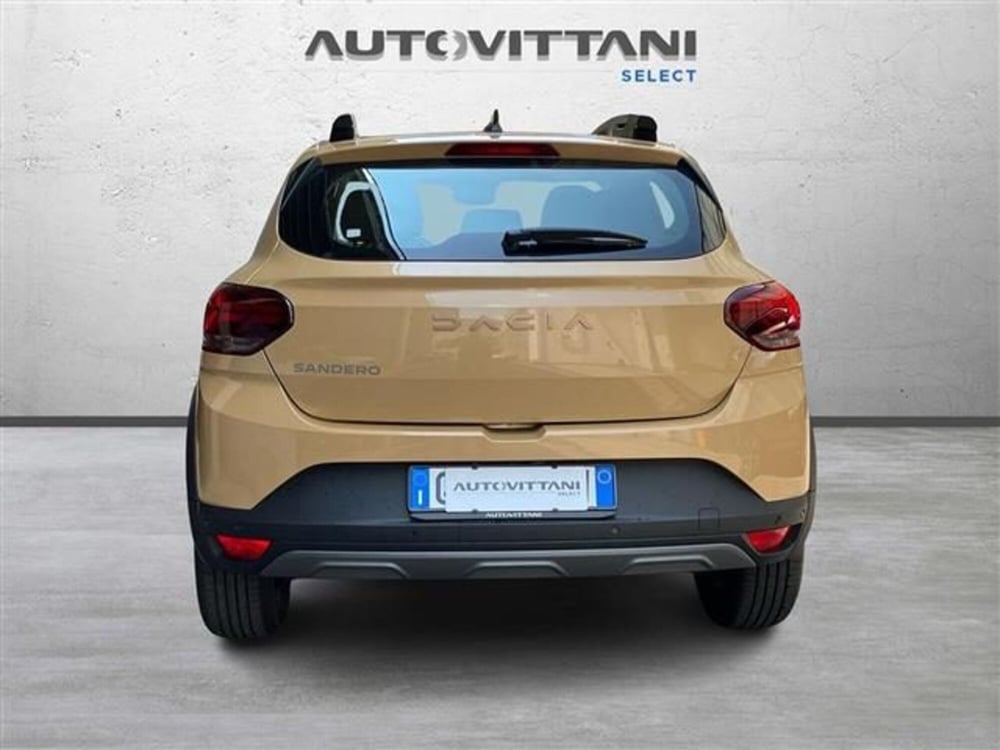 Dacia Sandero Stepway nuova a Como (4)