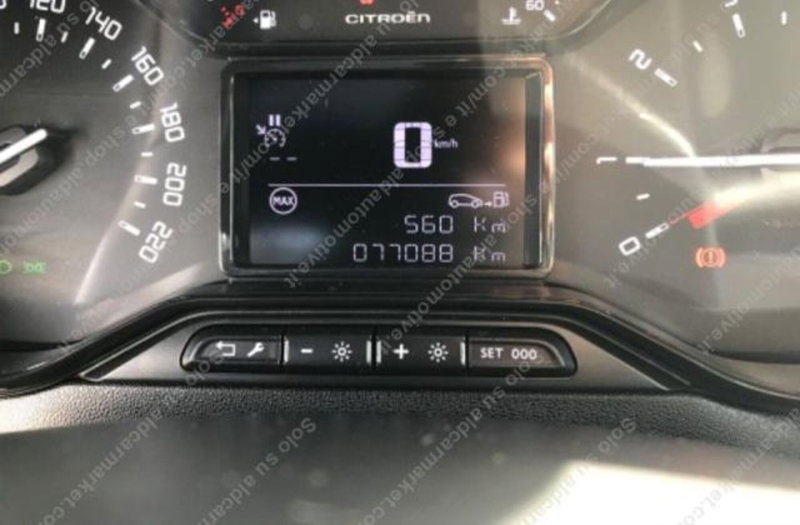 Citroen C3 Aircross usata a Lecce (5)