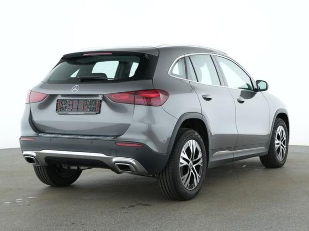 Mercedes-Benz GLA SUV usata a Milano (2)
