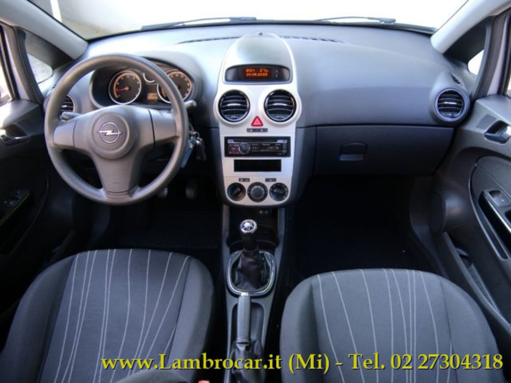 Opel Corsa usata a Milano (2)