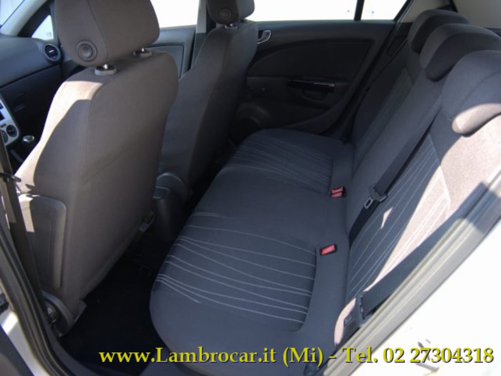 Opel Corsa usata a Milano (5)
