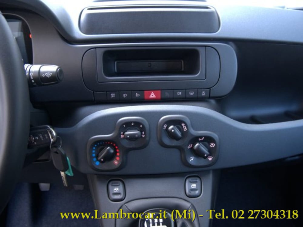 Fiat Panda nuova a Milano (6)