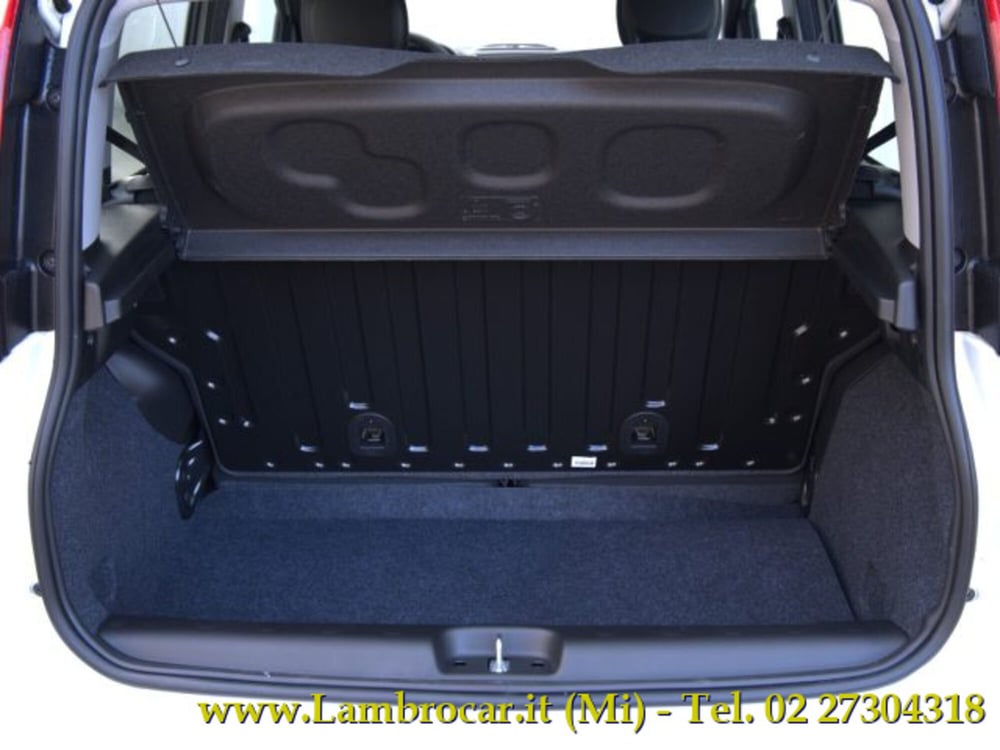 Fiat Panda nuova a Milano (9)
