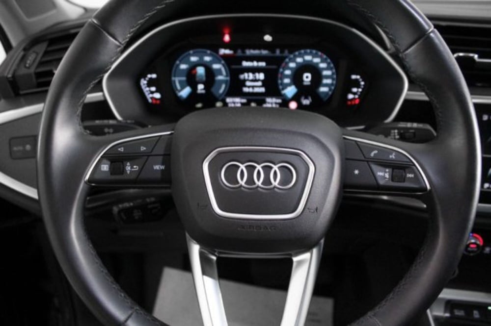 Audi Q3 Sportback usata a Novara (7)