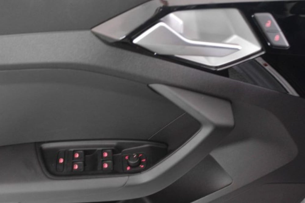 Audi A1 Sportback usata a Novara (8)