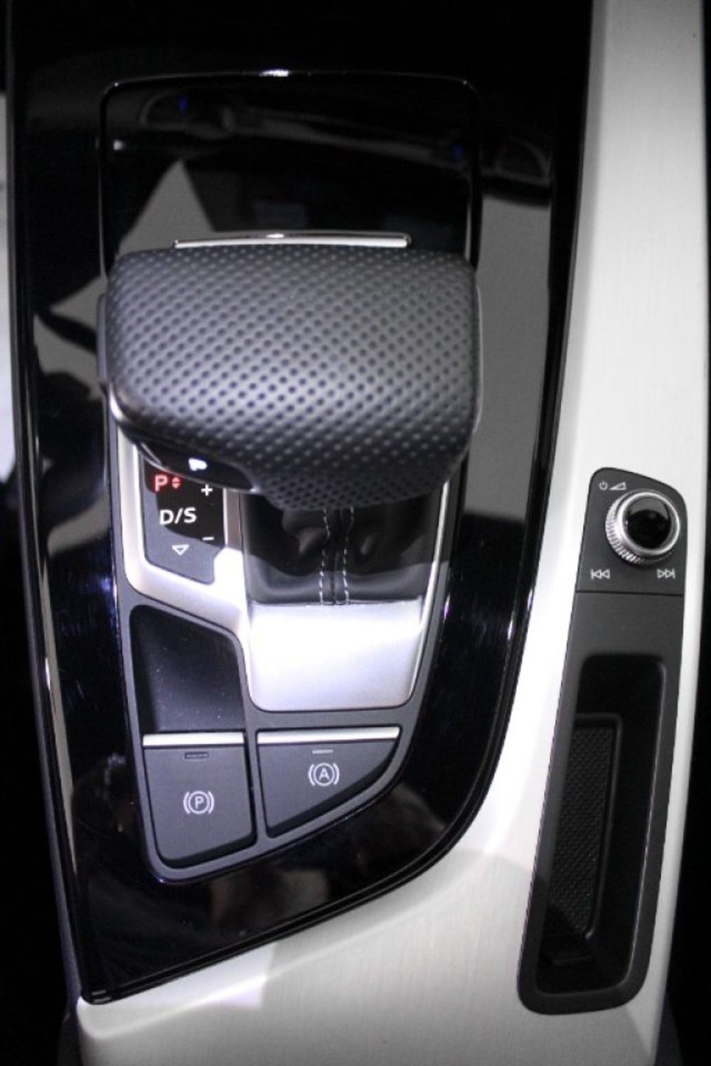Audi A4 Avant usata a Novara (5)