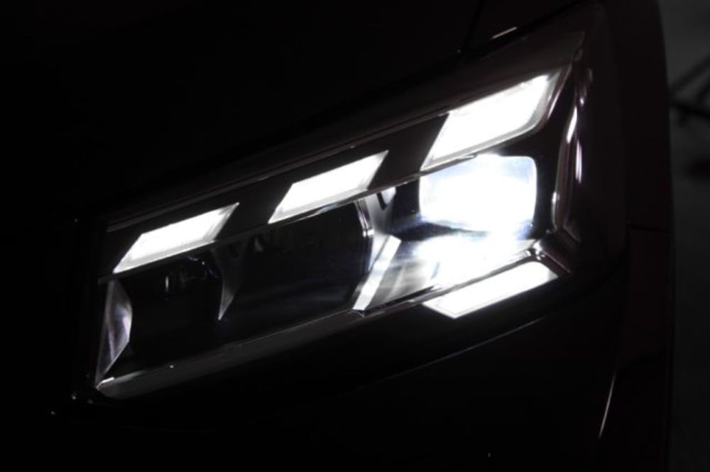 Audi Q2 usata a Novara (11)