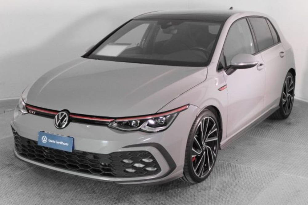 Volkswagen Golf usata a Novara