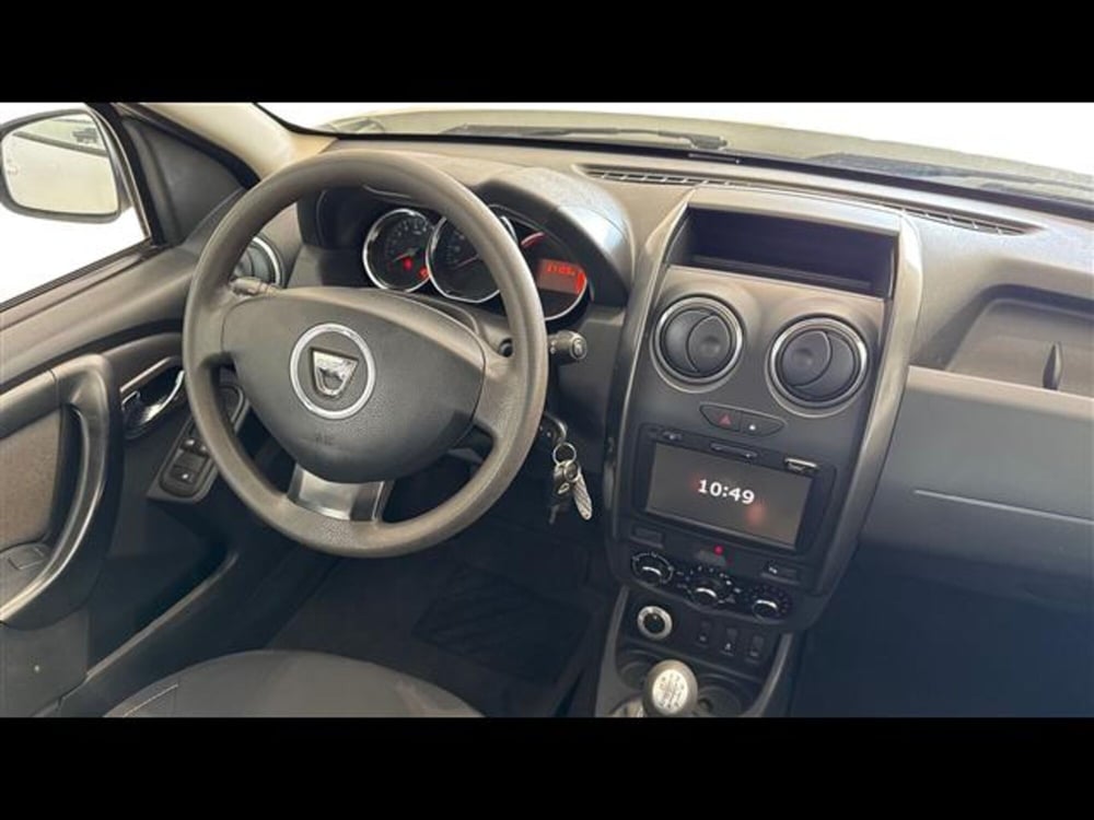 Dacia Duster usata a Viterbo (11)
