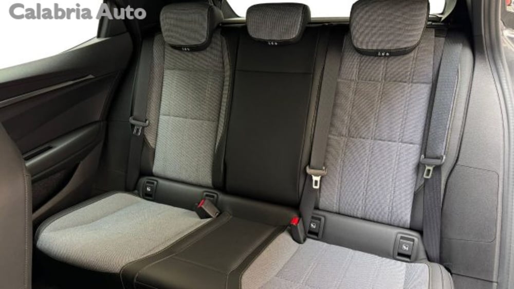 Renault Megane E-Tech Electric usata a Reggio Calabria (12)