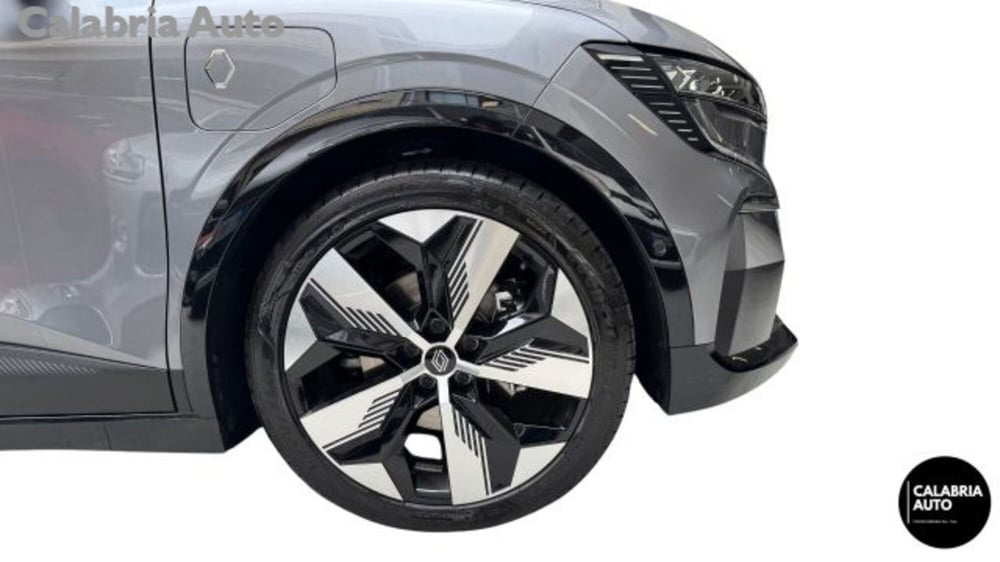 Renault Megane E-Tech Electric usata a Reggio Calabria (18)
