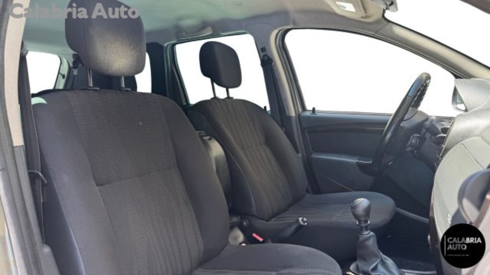 Dacia Duster usata a Reggio Calabria (10)
