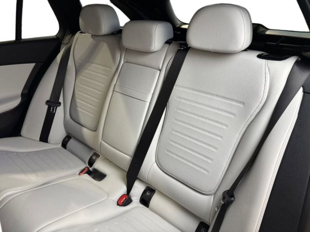 Mercedes-Benz Classe C Station Wagon nuova a Bologna (9)