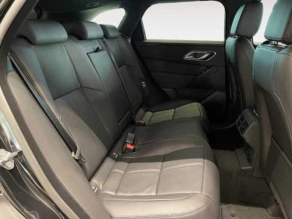 Land Rover Range Rover Velar nuova a Ravenna (5)