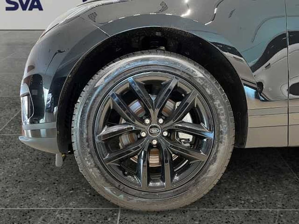 Land Rover Range Rover Velar nuova a Ravenna (9)