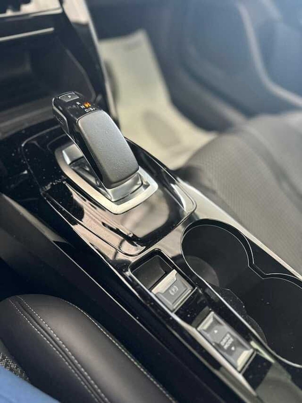 Peugeot 2008 usata a Venezia (16)
