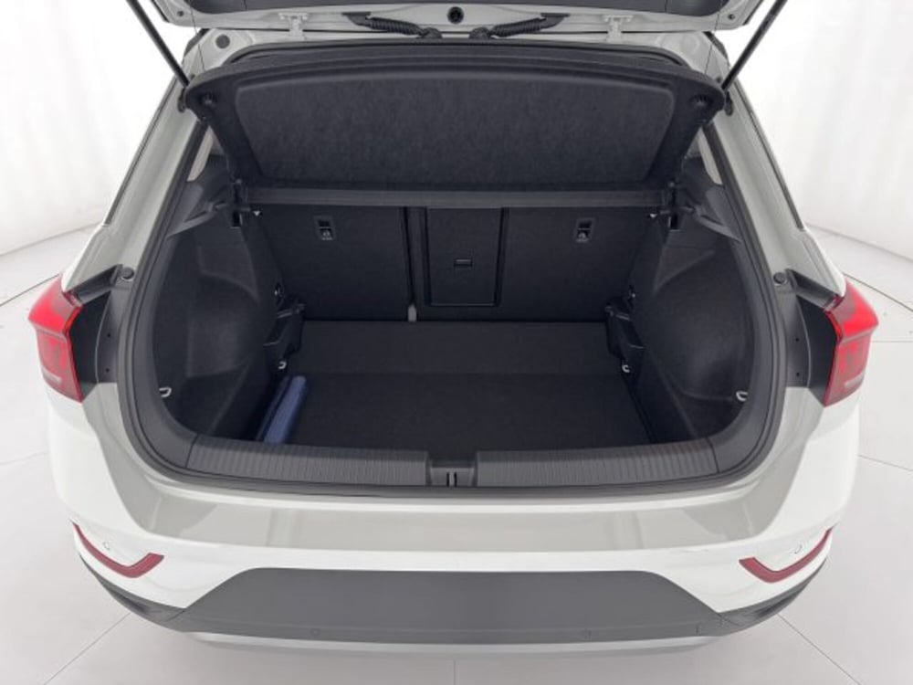Volkswagen T-Roc nuova a Vicenza (10)