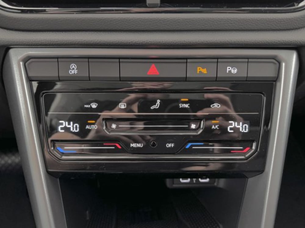 Volkswagen T-Roc nuova a Vicenza (16)