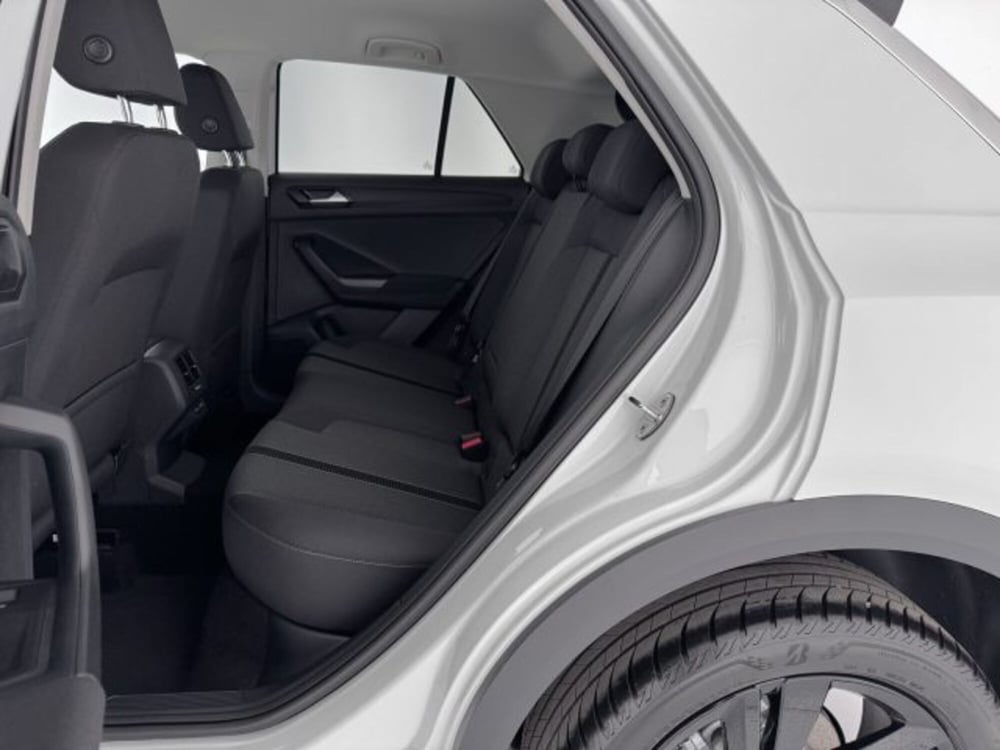 Volkswagen T-Roc nuova a Vicenza (9)