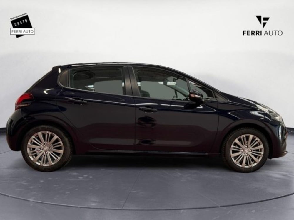 Peugeot 208 usata a Treviso (5)