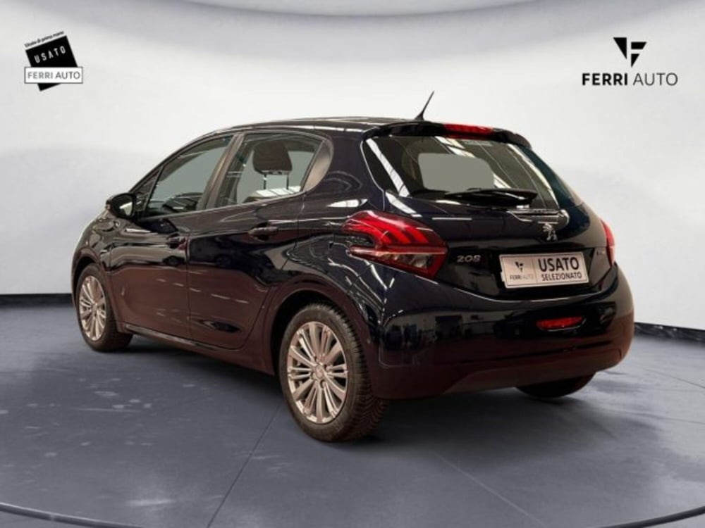 Peugeot 208 usata a Treviso (9)