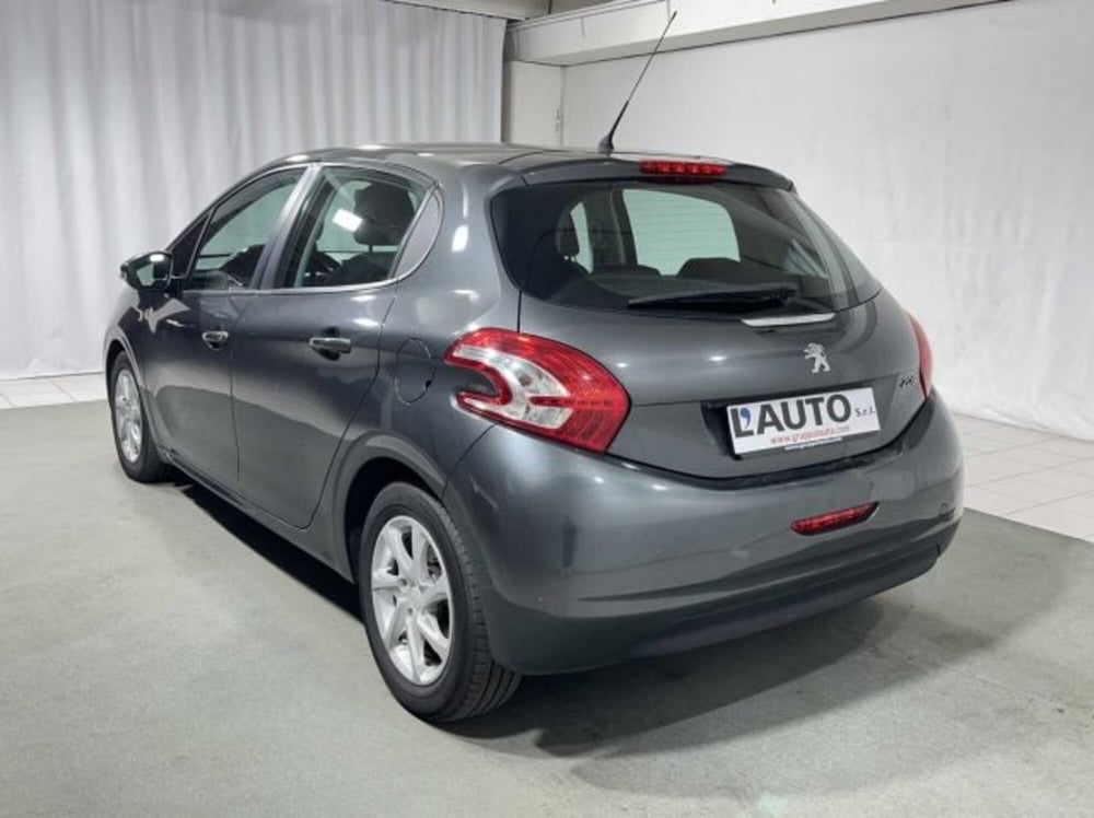 Peugeot 208 usata a Sondrio (3)