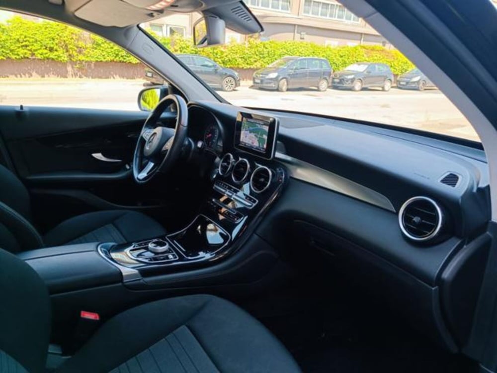 Mercedes-Benz GLC SUV usata a Pisa (12)