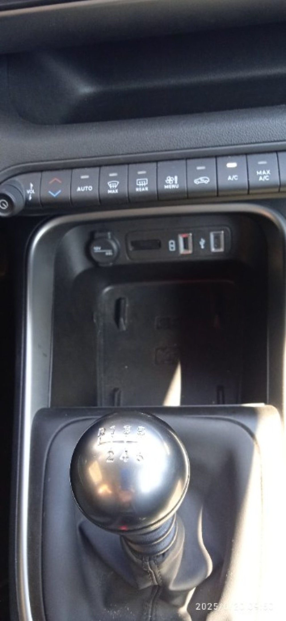 Jeep Avenger usata a Frosinone (16)