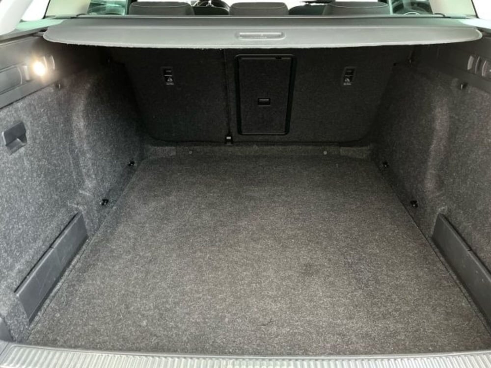 Skoda Superb Station Wagon usata a Verona (13)