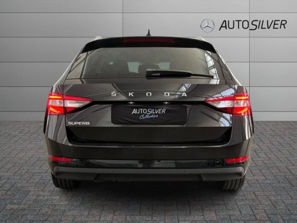 Skoda Superb Station Wagon usata a Verona (4)
