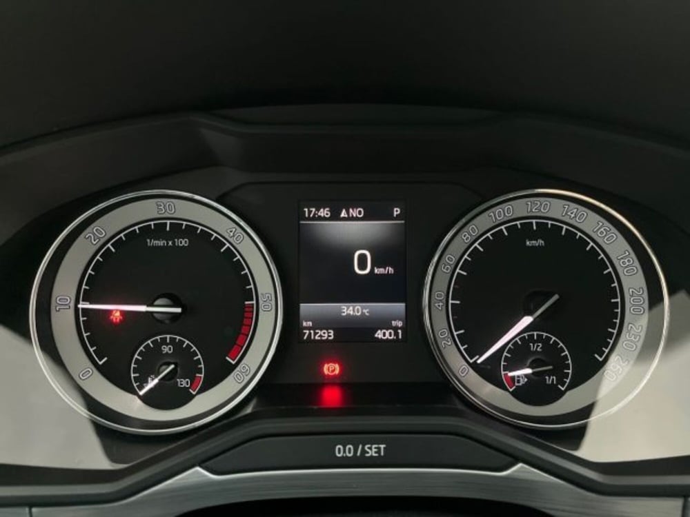 Skoda Superb Station Wagon usata a Verona (8)